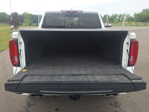 Used 2022 GMC Sierra 1500 AT4 w/ AT4 Premium Package AWD/4WD image 12