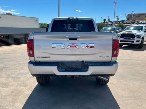 New 2026 RAM 2500 Laramie w/ Sport Appearance Package AWD/4WD image 4