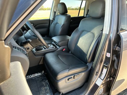 Used 2024 INFINITI QX80 Luxe image 19