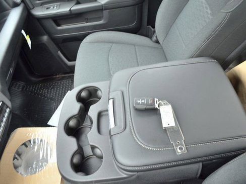 New 2026 RAM 3500 Tradesman image 23