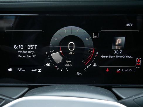 New 2026 GMC Terrain Elevation w/ Elevation Premium Package image 9