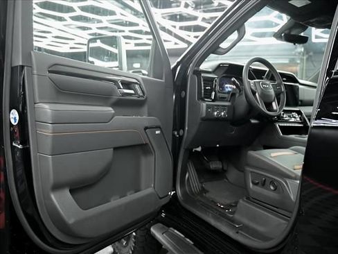 New 2026 GMC Sierra 2500 AT4 w/ AT4 Premium Plus Package AWD/4WD image 30