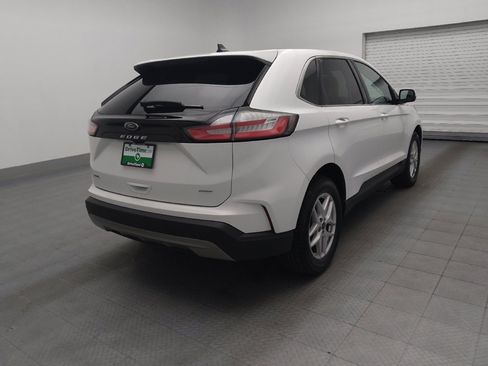 Used 2023 Ford Edge SEL image 9