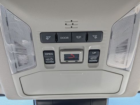 Used 2025 Toyota RAV4 XLE Premium FWD image 15