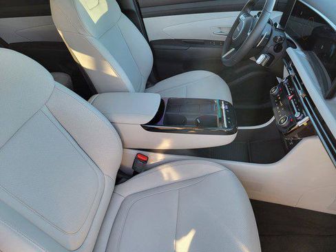 New 2025 Hyundai Tucson SEL image 16