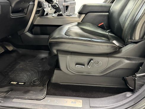Used 2018 Ford F150 Platinum w/ FX4 Off-Road Package image 21