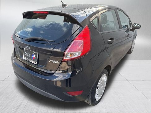 Used 2017 Ford Fiesta S image 9