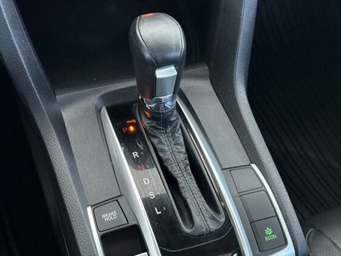 Used 2019 Honda Civic EX-L image 20