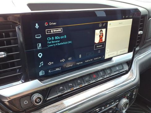 Used 2023 Chevrolet Silverado 1500 LTZ w/ LTZ Premium Package image 24