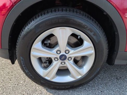 Used 2014 Ford Escape SE w/ Equipment Group 201A FWD image 11