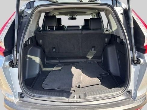 Used 2018 Honda CR-V Touring image 14