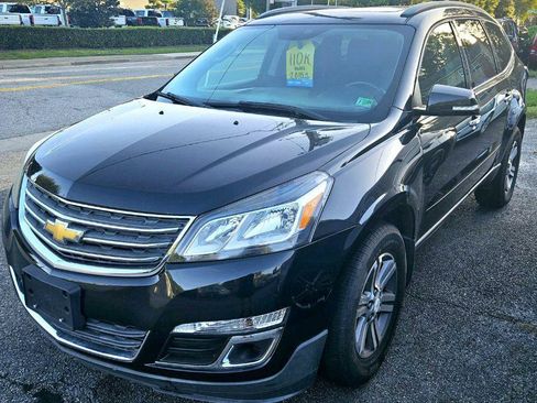 Used 2015 Chevrolet Traverse LT AWD/4WD image 1