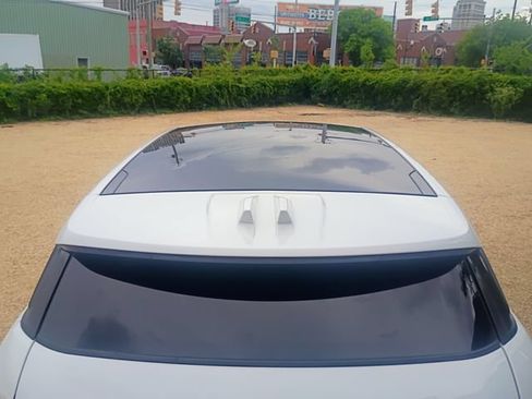 Used 2017 Land Rover Range Rover Evoque SE AWD/4WD image 26