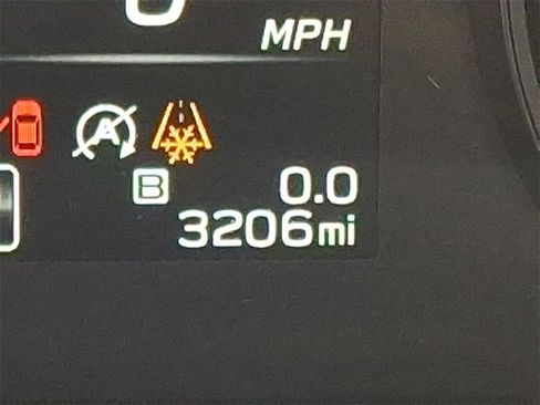 Certified 2025 Subaru Impreza 2.0i image 20