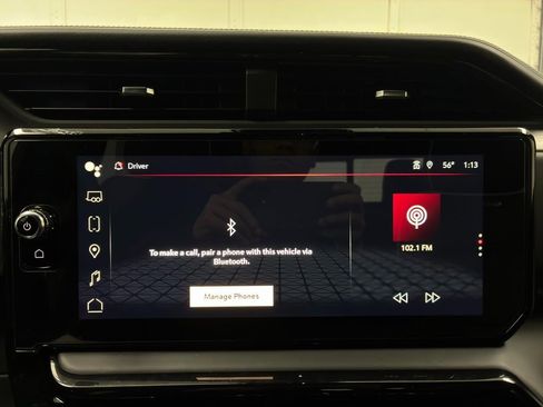 Used 2025 GMC Sierra 1500 AT4X image 39