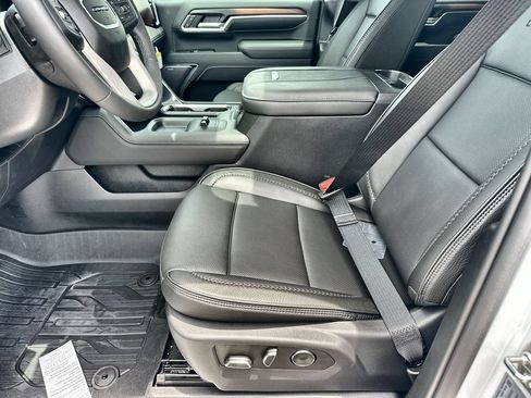 New 2026 GMC Sierra 2500 Denali w/ Denali Reserve Package AWD/4WD image 24