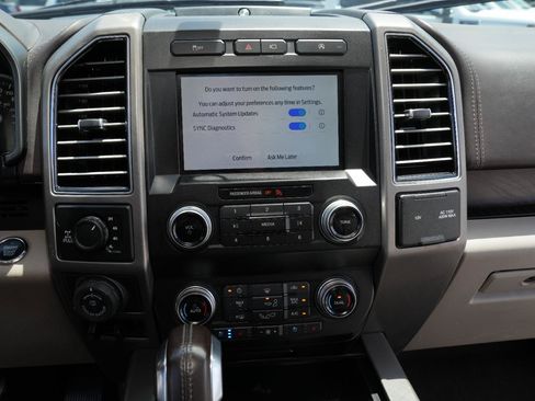 Used 2020 Ford F150 Limited w/ Trailer Tow Package AWD/4WD image 25
