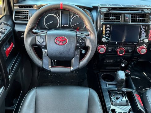 Used 2021 Toyota 4Runner TRD Off-Road Premium w/ Moonroof Package AWD/4WD image 14