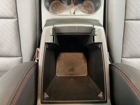 Used 2024 GMC Canyon AT4X image 33