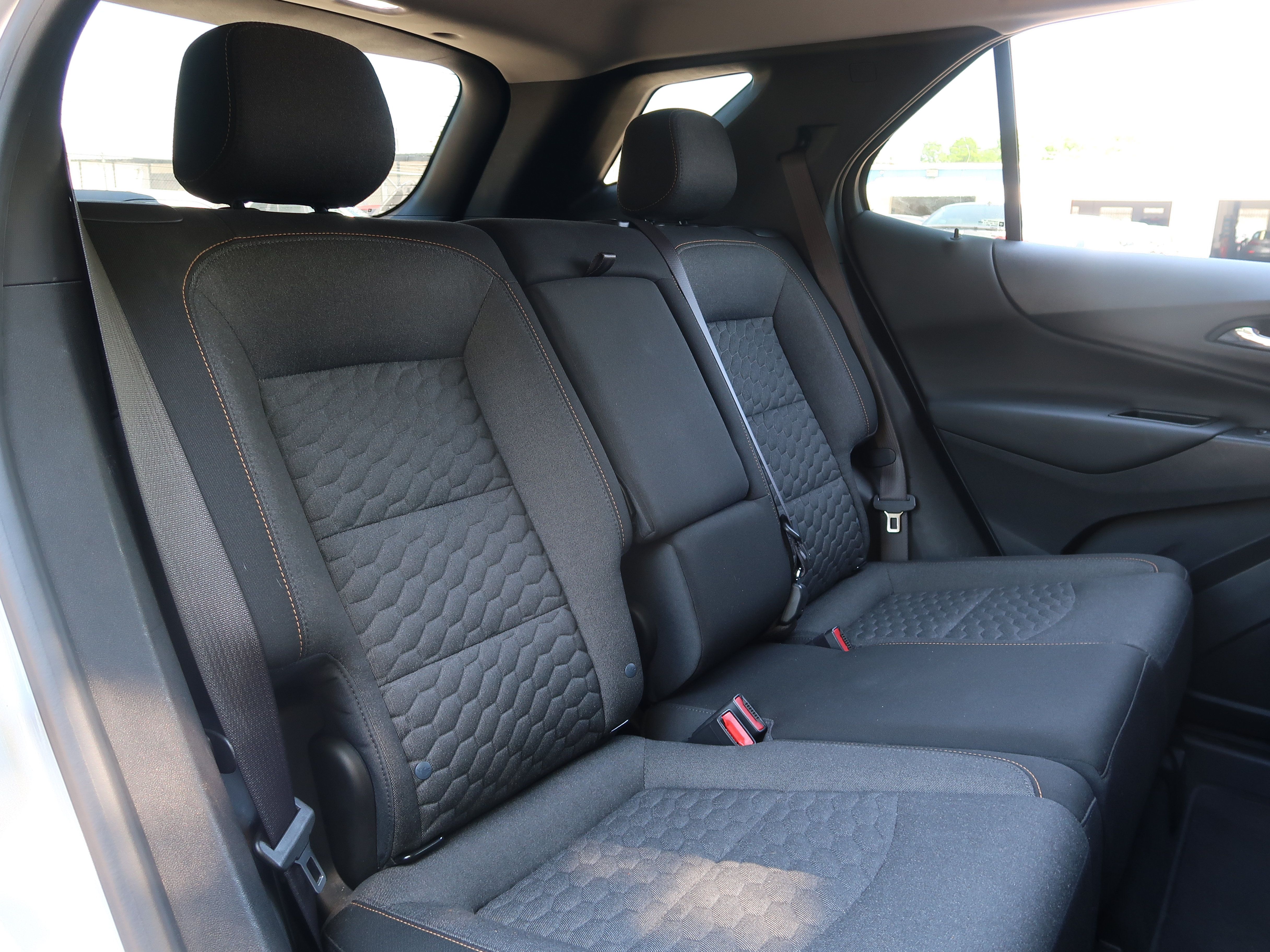 Used 2021 Chevrolet Equinox LT FWD image 33