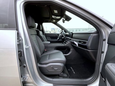 New 2026 Hyundai Santa Fe Calligraphy AWD/4WD image 16