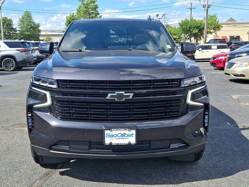 Certified 2023 Chevrolet Suburban RST AWD/4WD image 2