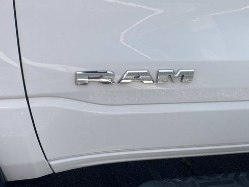 Used 2023 RAM 1500 Big Horn AWD/4WD image 15