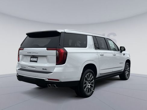 New 2026 GMC Yukon XL Denali image 7