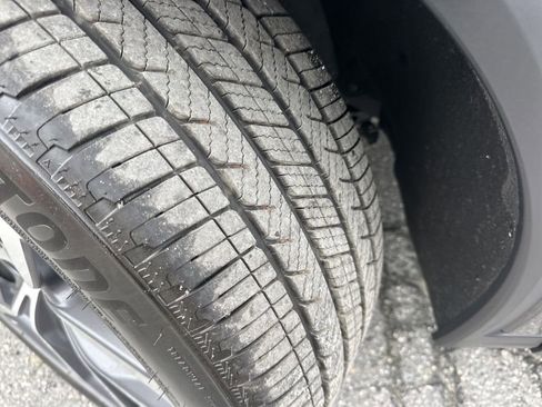 Used 2023 Acura MDX Technology image 38