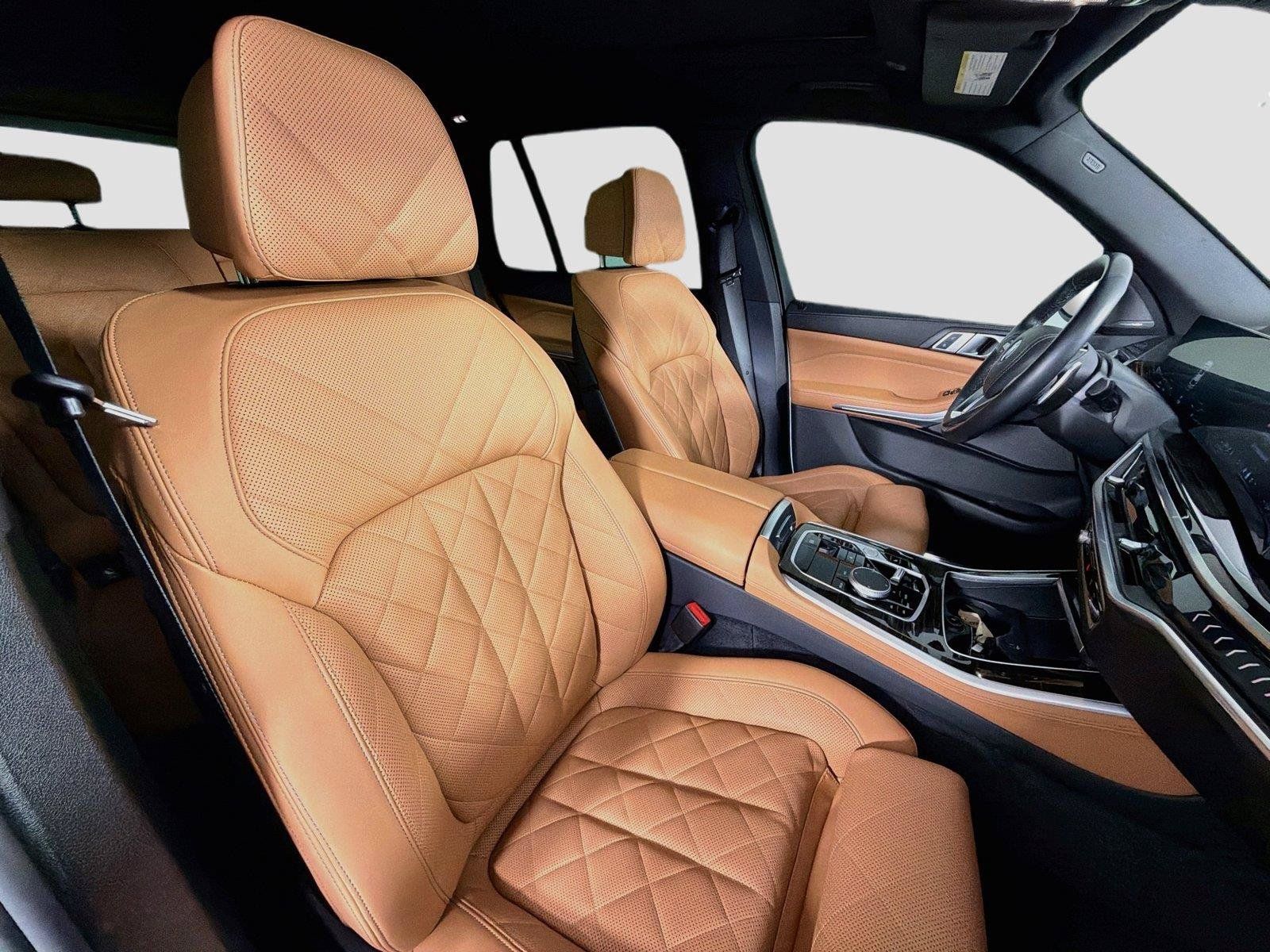 Used 2025 BMW X5 sDrive40i w/ Climate Comfort Package RWD image 30