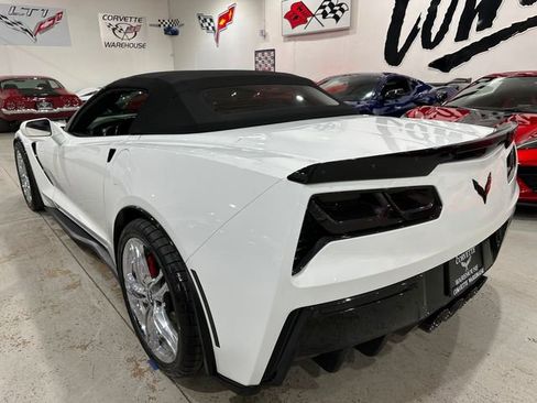 Used 2017 Chevrolet Corvette Stingray Convertible w/ Battery Protection Package RWD image 3