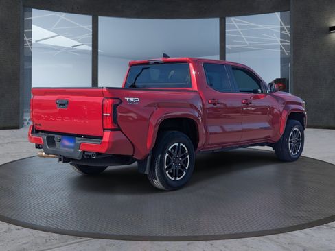 Used 2024 Toyota Tacoma TRD Sport image 6