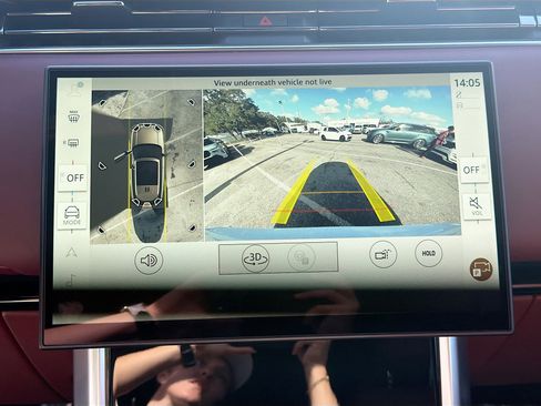 New 2026 Land Rover Range Rover SE image 33