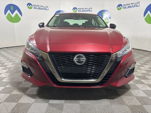 Used 2020 Nissan Altima 2.5 SR image 2