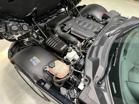 Used 2009 Saturn Sky w/ Premium Trim Package RWD image 4