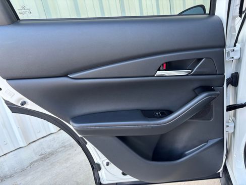 Certified 2025 MAZDA CX-30 AWD 2.5 S w/ Preferred Package image 29