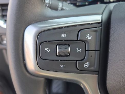Used 2023 Chevrolet Tahoe Z71 w/ Z71 Off-Road Package AWD/4WD image 25