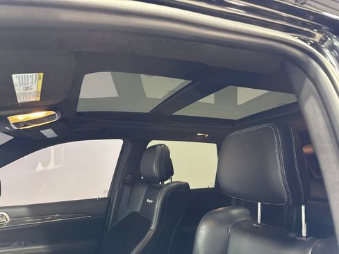 Used 2014 Jeep Grand Cherokee SRT AWD/4WD image 37