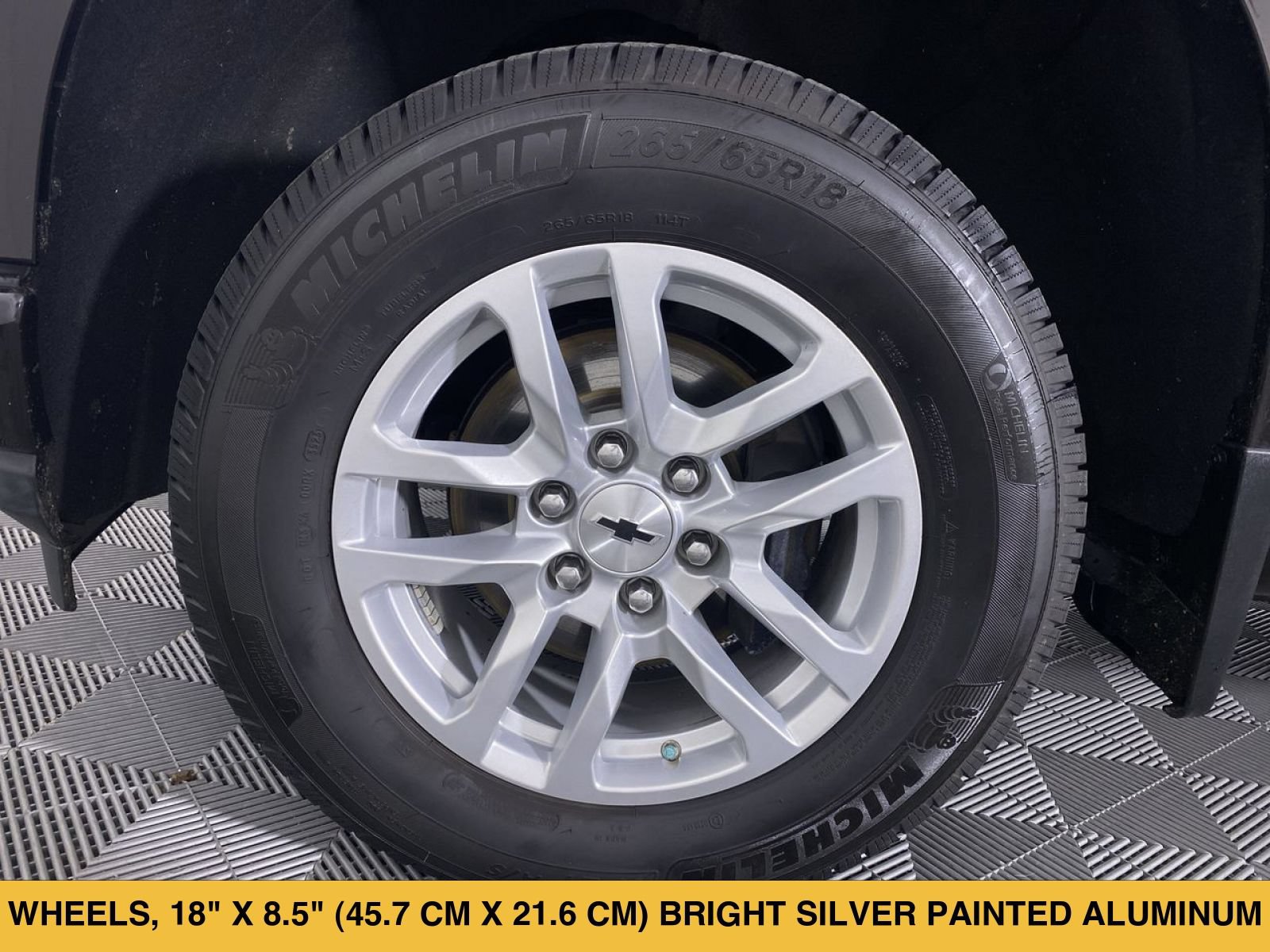 Certified 2019 Chevrolet Silverado 1500 RST AWD/4WD image 15