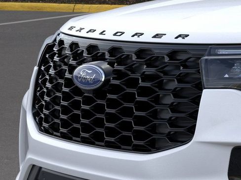 Used 2026 Ford Explorer ST-Line AWD/4WD image 22