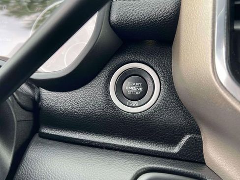 Used 2019 RAM 2500 Laramie AWD/4WD image 19