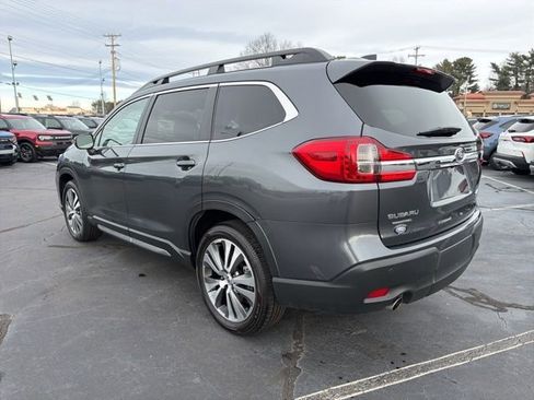 Used 2022 Subaru Ascent Limited image 5