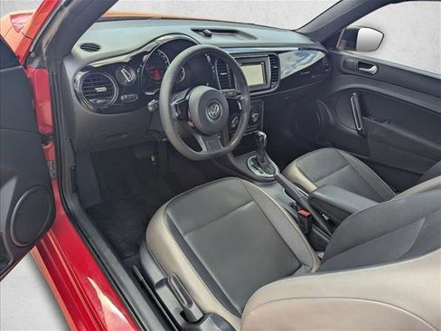 Used 2015 Volkswagen Beetle 1.8T FWD image 9