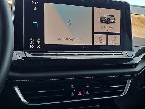 Used 2025 Volkswagen Atlas SE FWD image 15