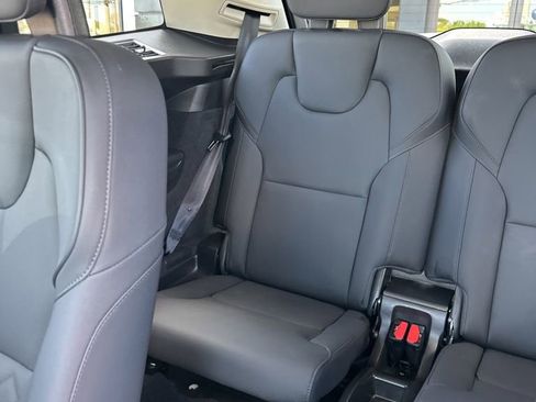 Used 2025 Volvo XC90 B6 Plus AWD/4WD image 34