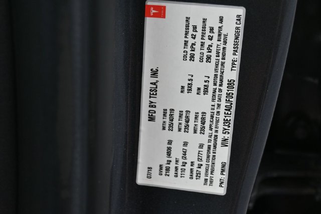 Used 2018 Tesla Model 3 Long Range RWD image 16