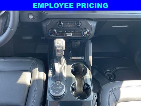 New 2026 Ford Bronco Badlands AWD/4WD image 11