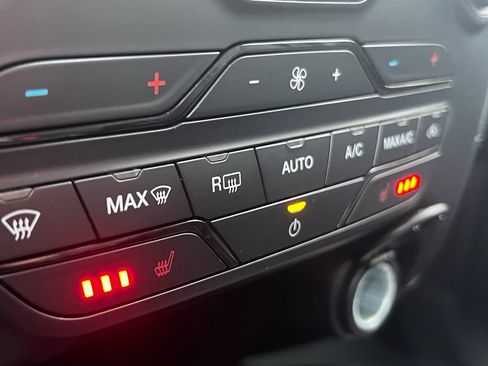 Used 2023 Ford Ranger XLT w/ Equipment Group 302A High image 28