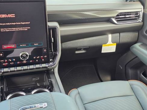 New 2026 GMC Yukon AT4 w/ AT4 Premium Package AWD/4WD image 17