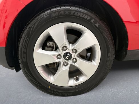 Used 2019 Kia Soul image 22